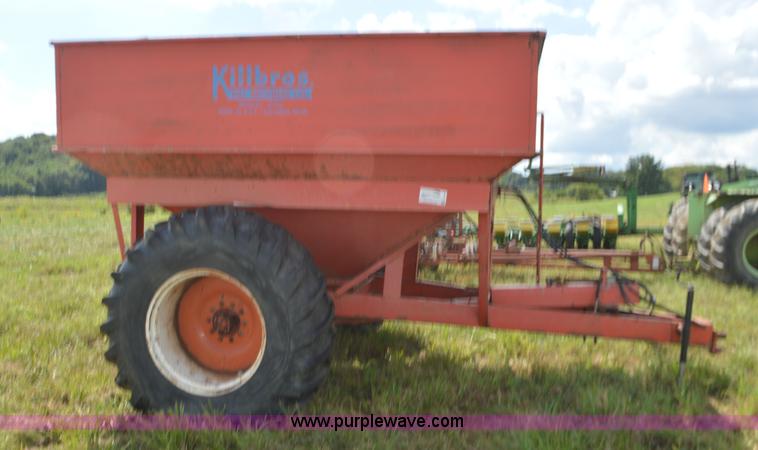 image for item L4077 Killbros 475 grain cart