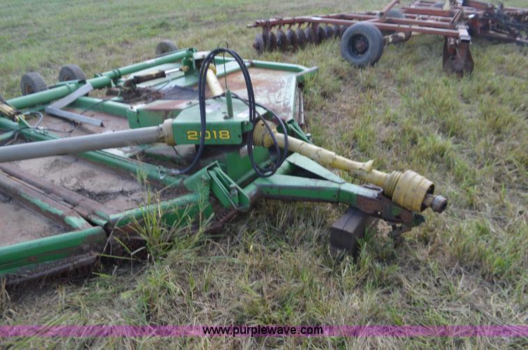 image for item L4084 John Deere 2018 batwing mower