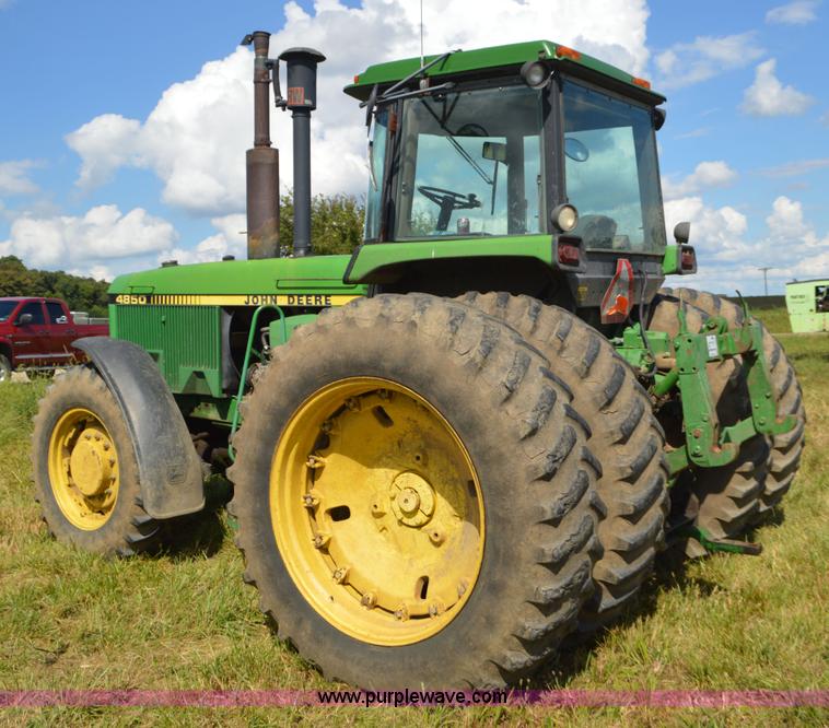 image for item L4086 1988 John Deere 4850 MFWD tractor