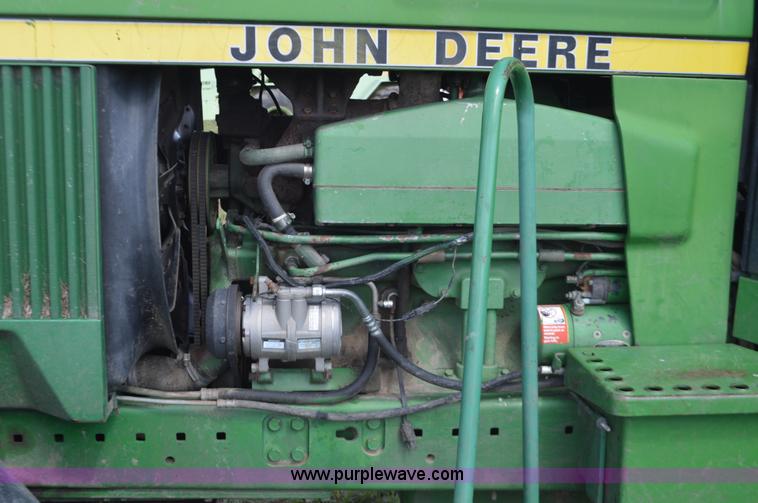 image for item L4086 1988 John Deere 4850 MFWD tractor