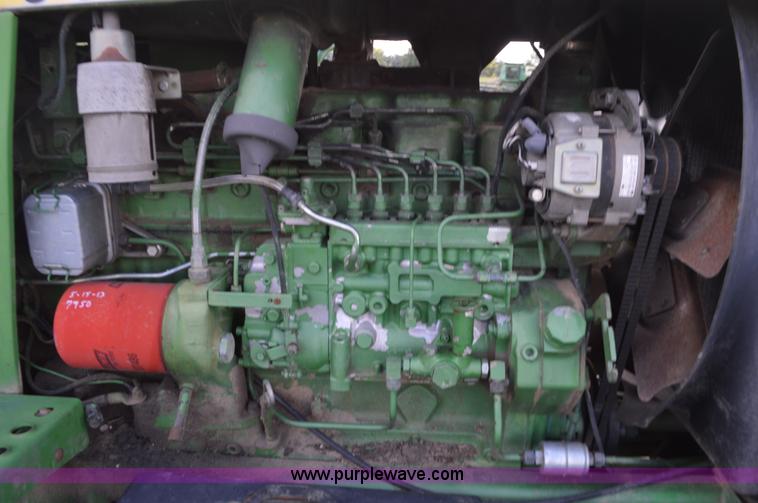 image for item L4086 1988 John Deere 4850 MFWD tractor