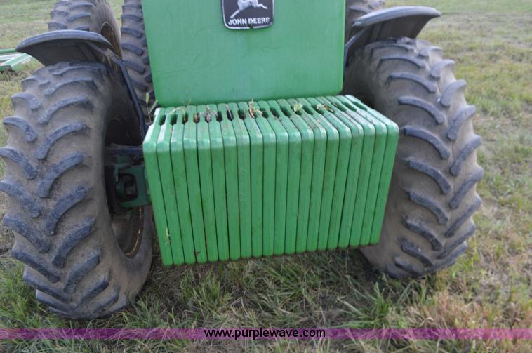 image for item L4086 1988 John Deere 4850 MFWD tractor