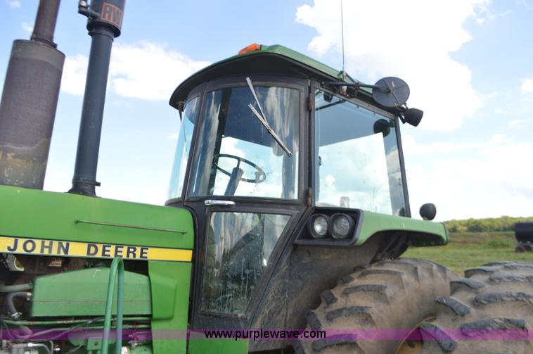 image for item L4086 1988 John Deere 4850 MFWD tractor