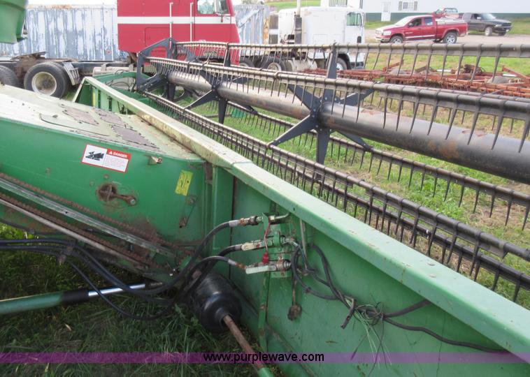 image for item L4087 John Deere 930 platform head