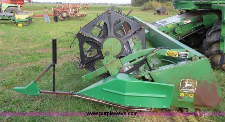 image for item L4087 John Deere 930 platform head