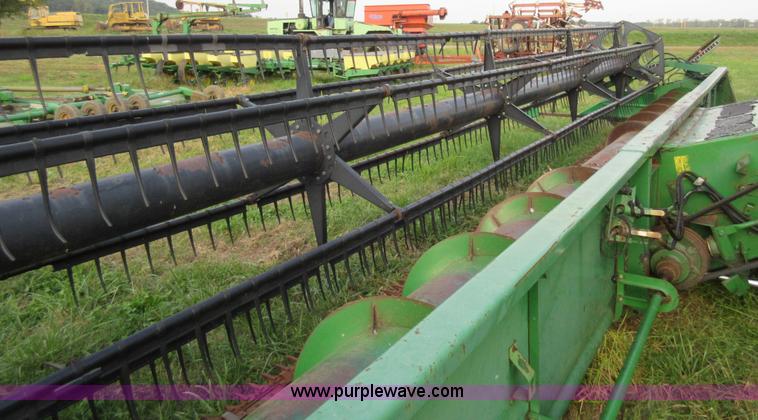 image for item L4087 John Deere 930 platform head