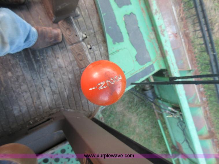 image for item L4088 1992 John Deere 9600 RWA combine