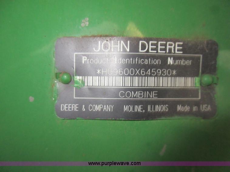 image for item L4088 1992 John Deere 9600 RWA combine