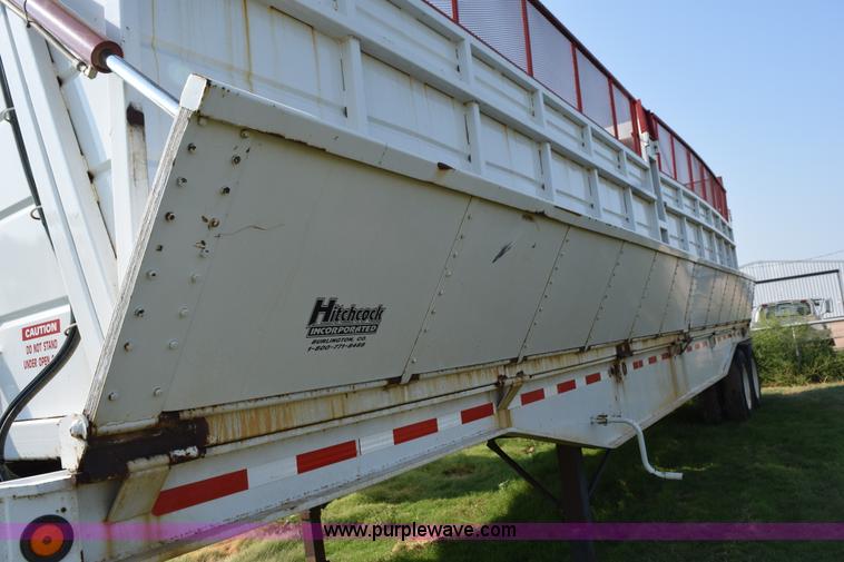 image for item L5812 2005 Hitchcock SD38 silage trailer