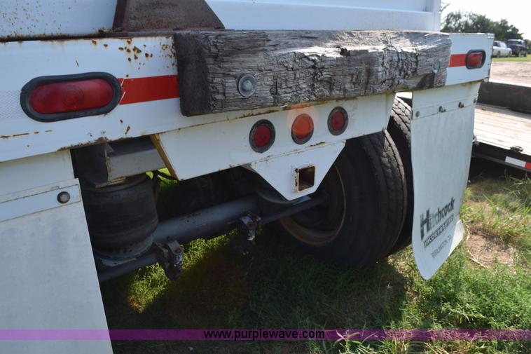 image for item L5812 2005 Hitchcock SD38 silage trailer