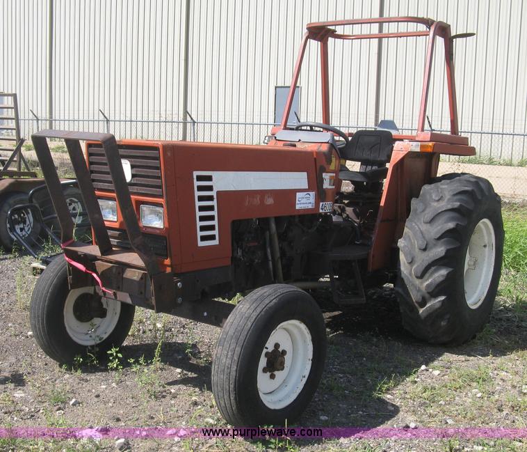image for item L6320 Fiat Hesston 6066 tractor