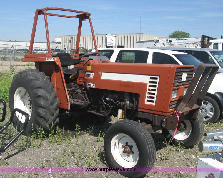 image for item L6320 Fiat Hesston 6066 tractor