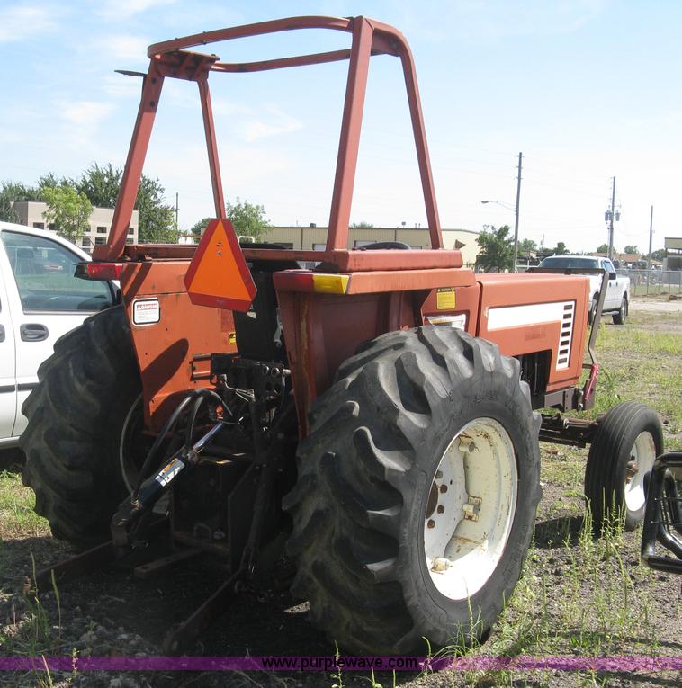 image for item L6320 Fiat Hesston 6066 tractor