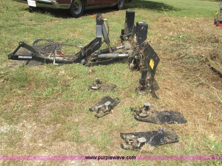 image for item AV9095 John Deere front mount blade