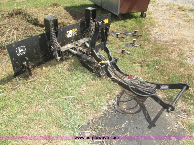 image for item AV9095 John Deere front mount blade