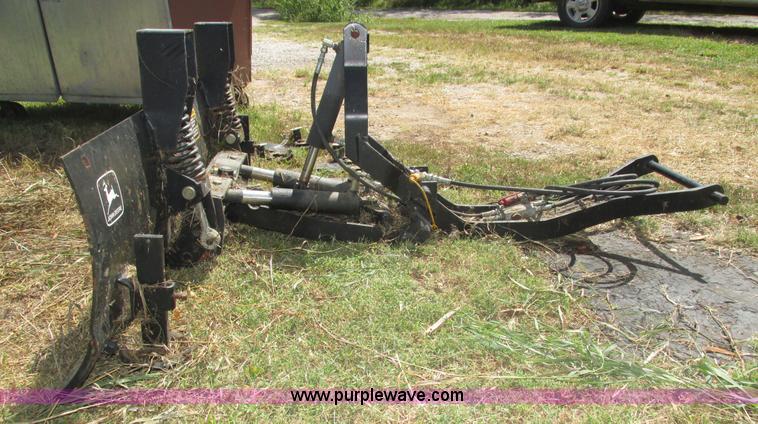 image for item AV9095 John Deere front mount blade