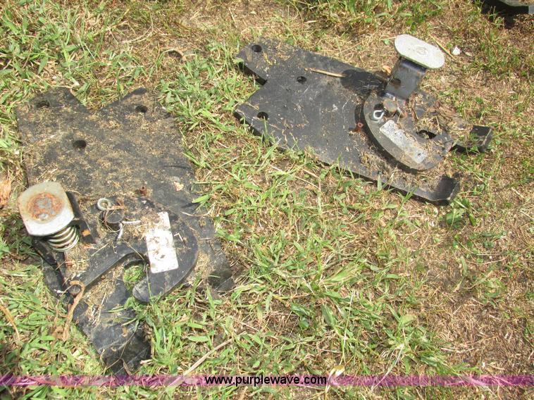 image for item AV9095 John Deere front mount blade