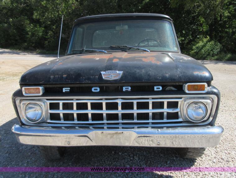 image for item BB9221 1965 Ford 100 pickup truck