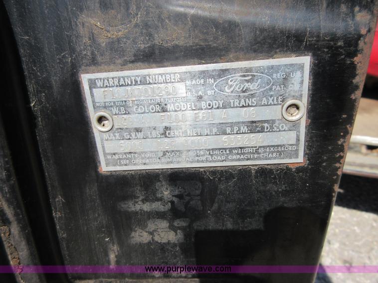 image for item BB9221 1965 Ford 100 pickup truck