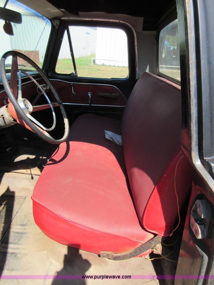 image for item BB9221 1965 Ford 100 pickup truck