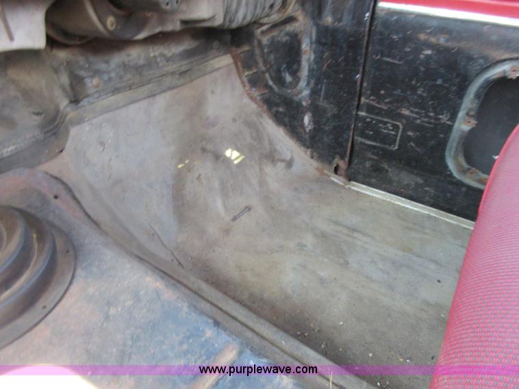 image for item BB9221 1965 Ford 100 pickup truck