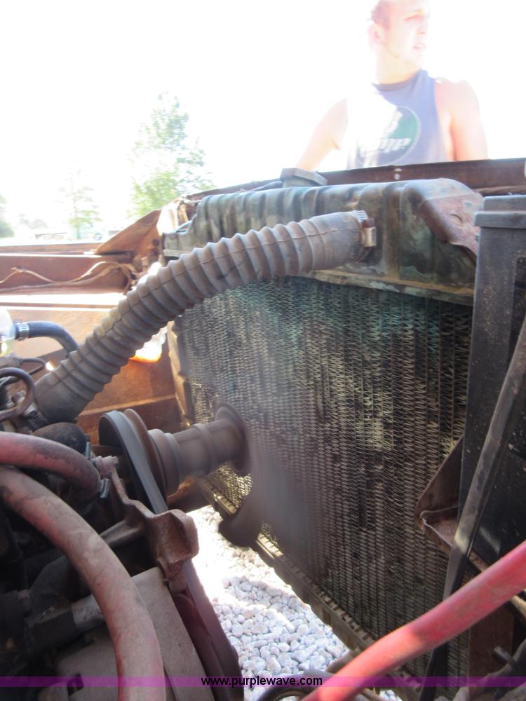 image for item BB9221 1965 Ford 100 pickup truck