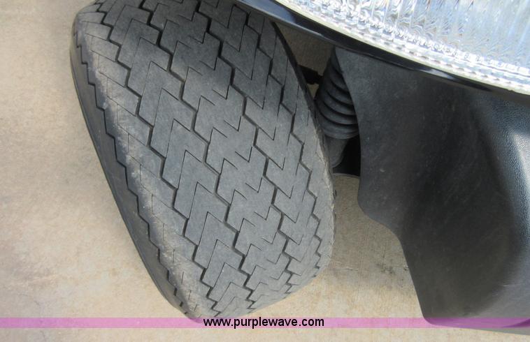 image for item BB9223 2010 Ez-go RXV golf cart