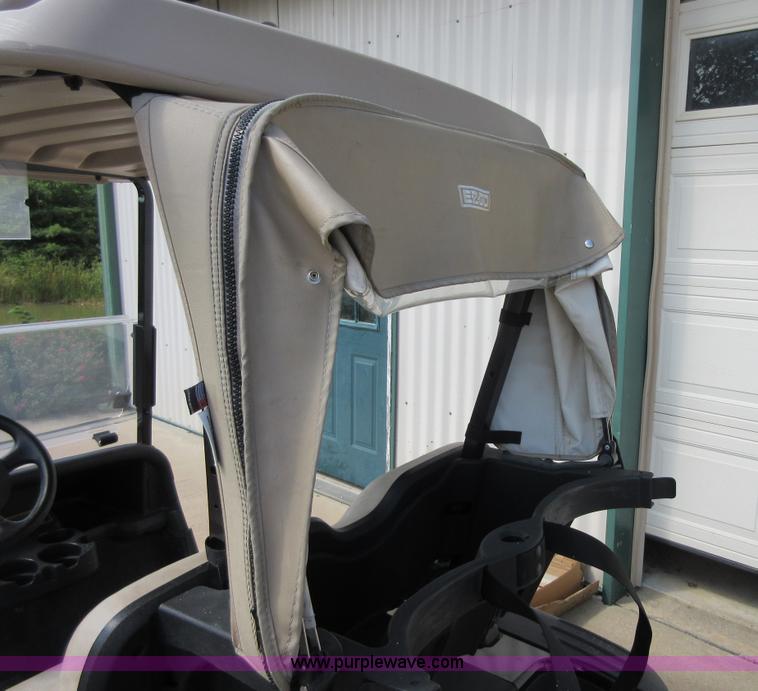 image for item BB9223 2010 Ez-go RXV golf cart
