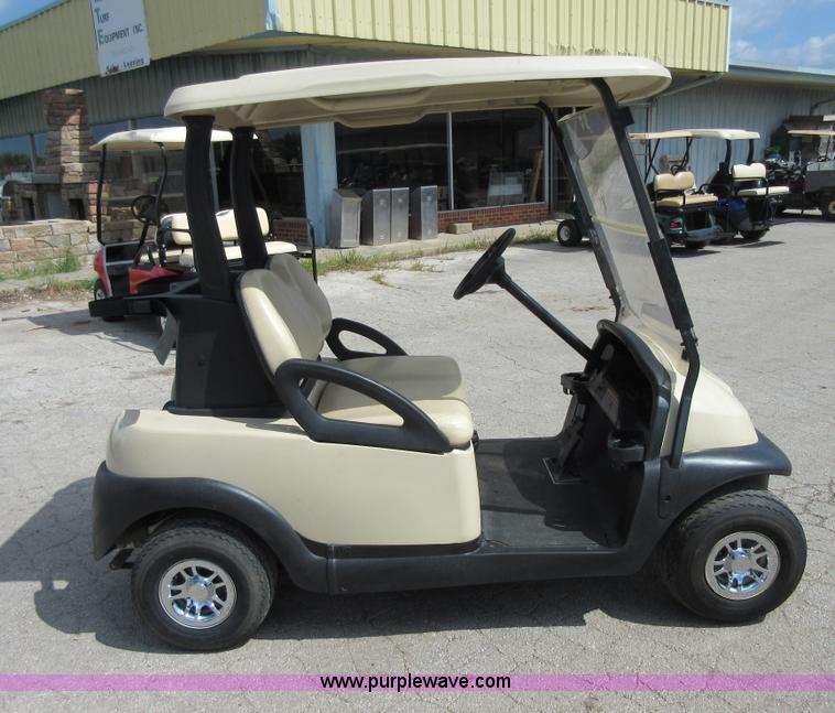 image for item BB9225 2011 Club Car golf cart