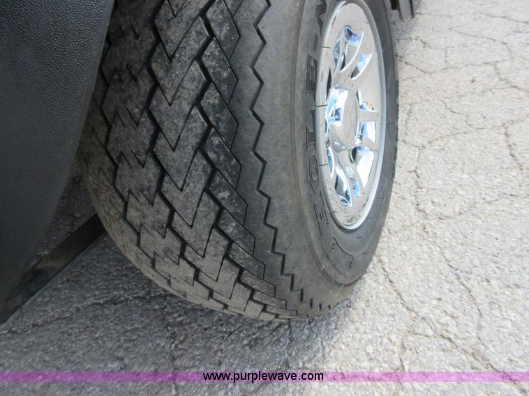 image for item BB9225 2011 Club Car golf cart