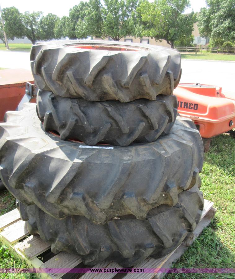 image for item BB9227 (4) assorted tires and wheels