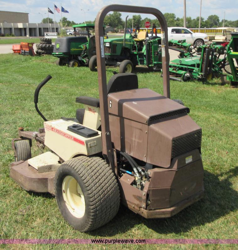 image for item BB9231 Grasshopper 322D lawn mower