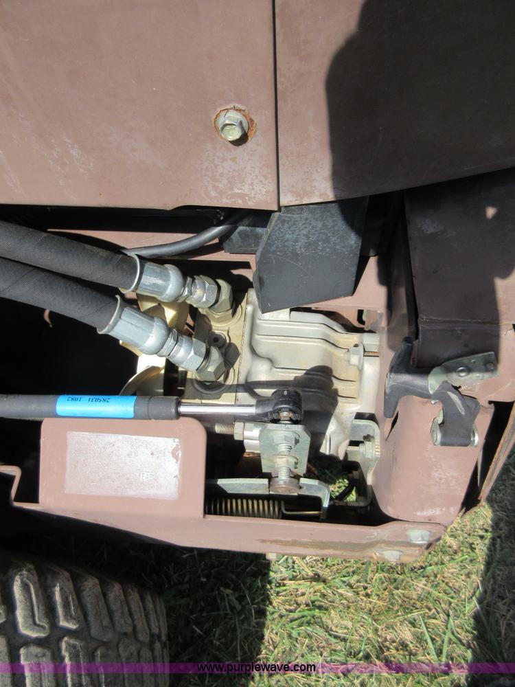 image for item BB9231 Grasshopper 322D lawn mower