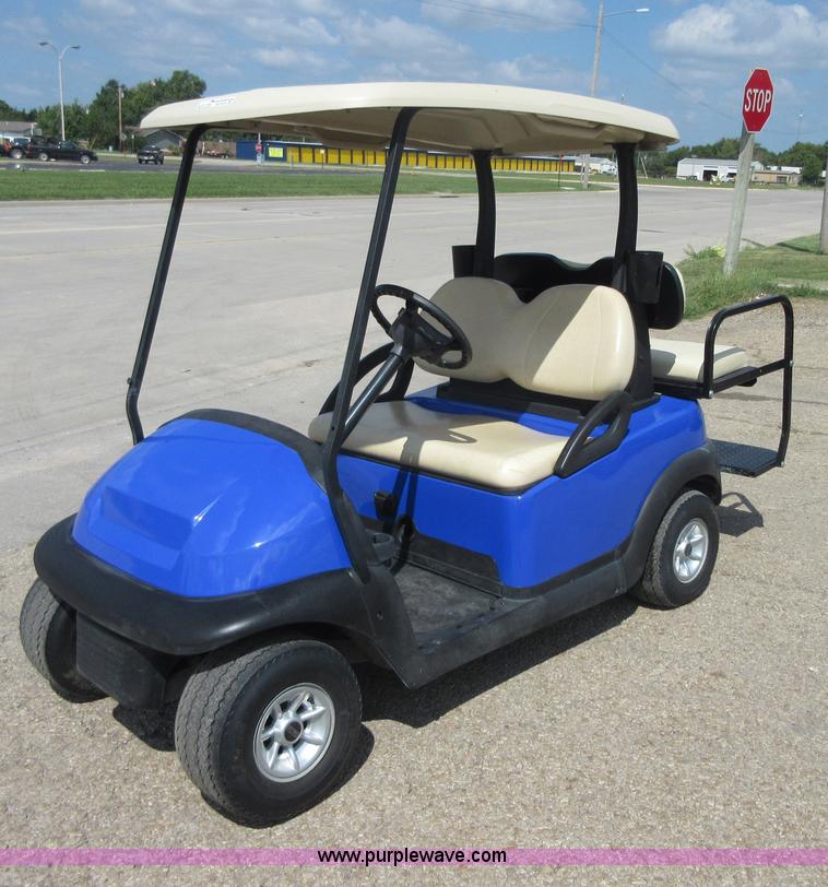 image for item BB9234 2007 Club Car Precendent golf cart