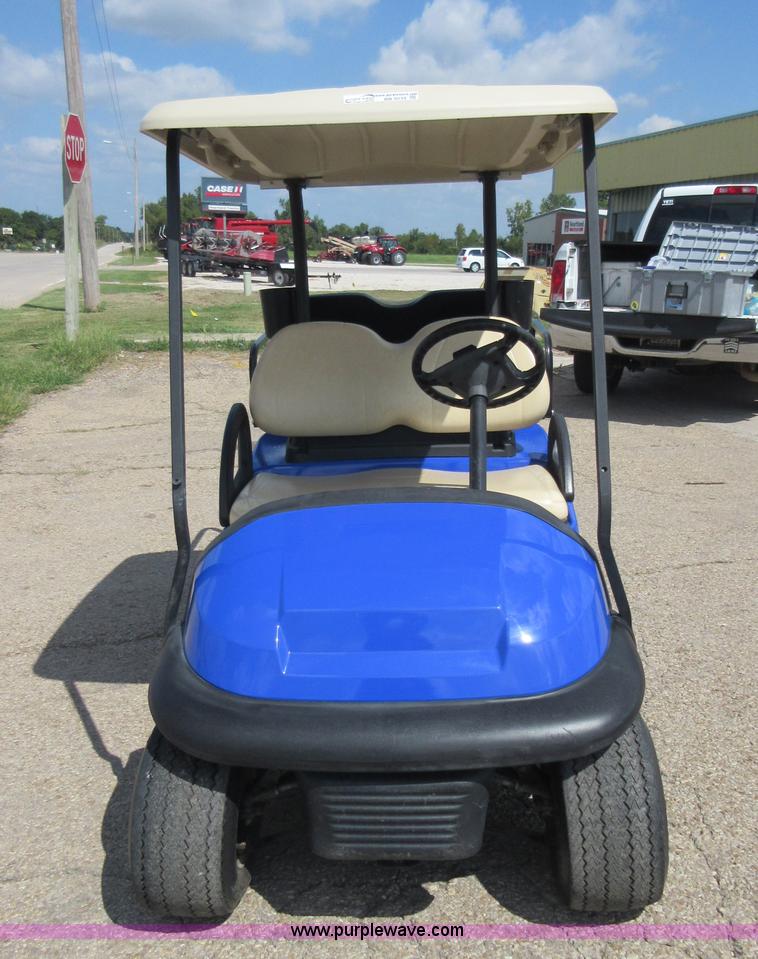 image for item BB9234 2007 Club Car Precendent golf cart
