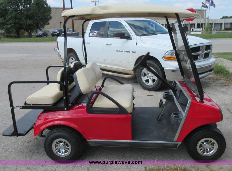 image for item BB9236 2001 Club Car golf cart