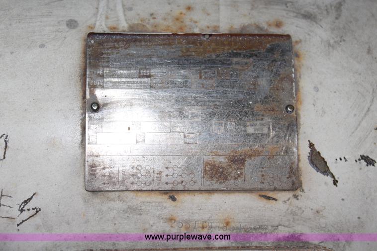 image for item BB9265 Ingersoll Rand air compressor