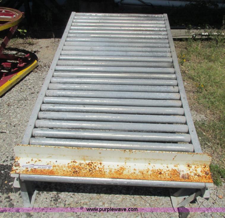 image for item BG9247 Tilting roller conveyor