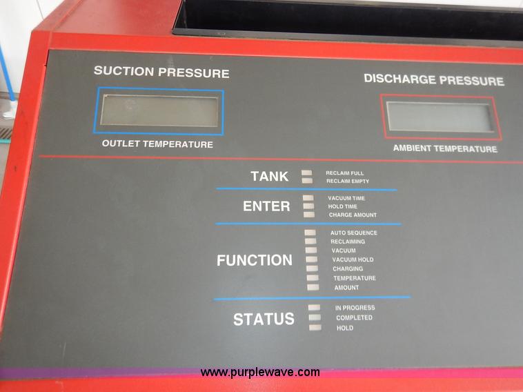 image for item BH9776 Snap-On ACT4500 recycling/recharging refrigerant system