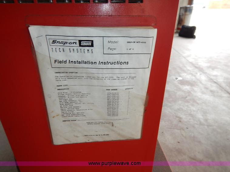 image for item BH9776 Snap-On ACT4500 recycling/recharging refrigerant system