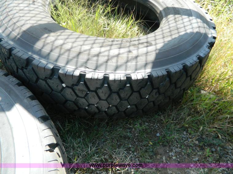 image for item BJ9001 (2) 12R22.5 tires
