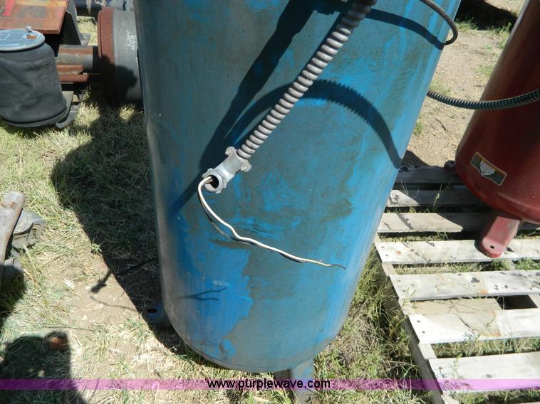 image for item BJ9006 Cummins air compressor