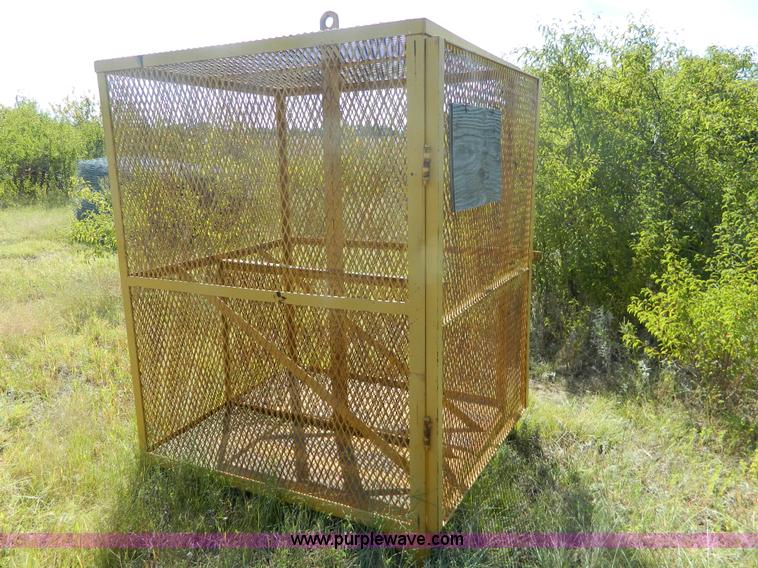 image for item BJ9022 Bottle secure cage