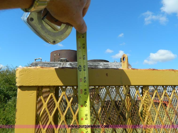 image for item BJ9022 Bottle secure cage