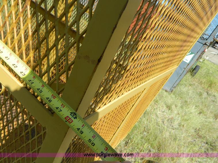 image for item BJ9022 Bottle secure cage