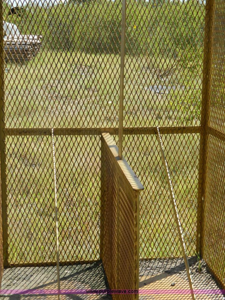 image for item BJ9022 Bottle secure cage