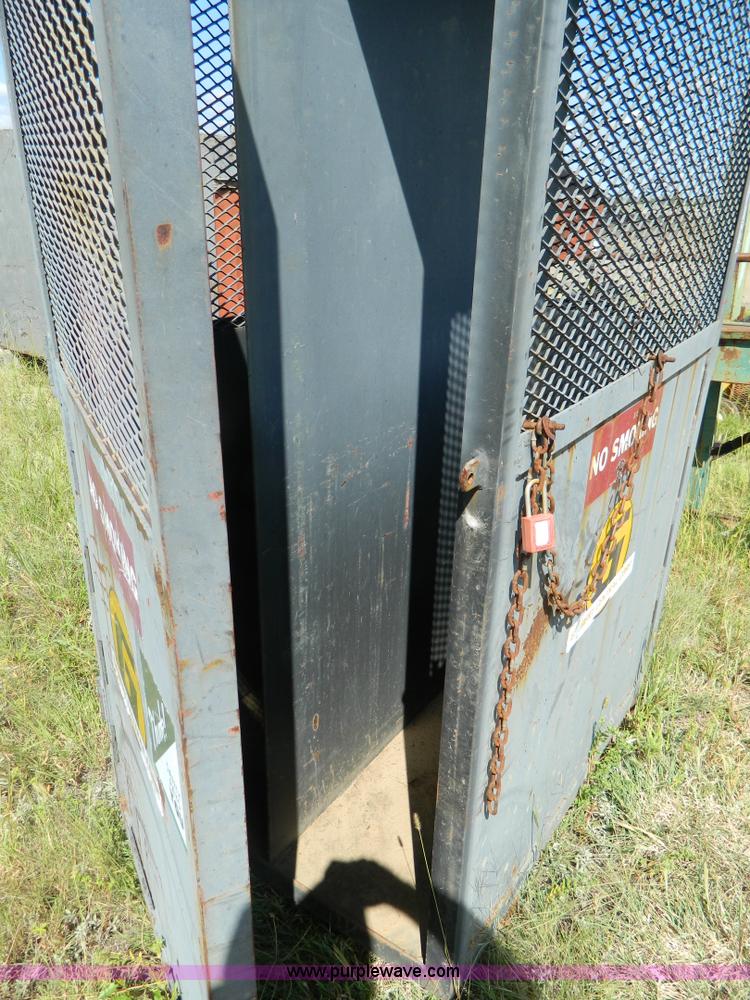 image for item BJ9023 Bottle secure cage