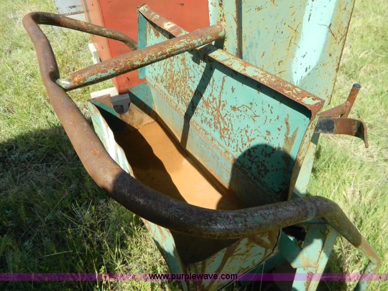 image for item BJ9024 Bottle cart