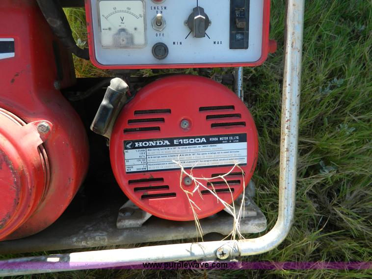 image for item BJ9032 Honda E1500 generator