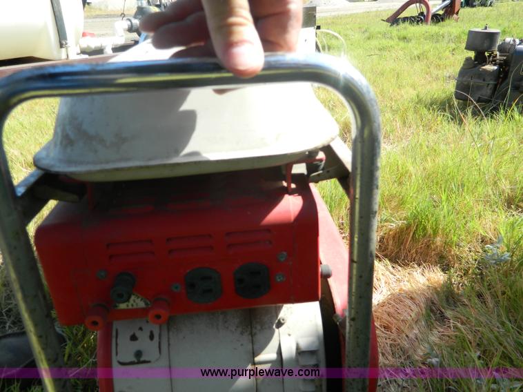 image for item BJ9032 Honda E1500 generator